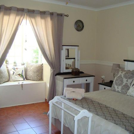 كليركسدروب Roses And Pebbles B & B Guest House المظهر الخارجي الصورة