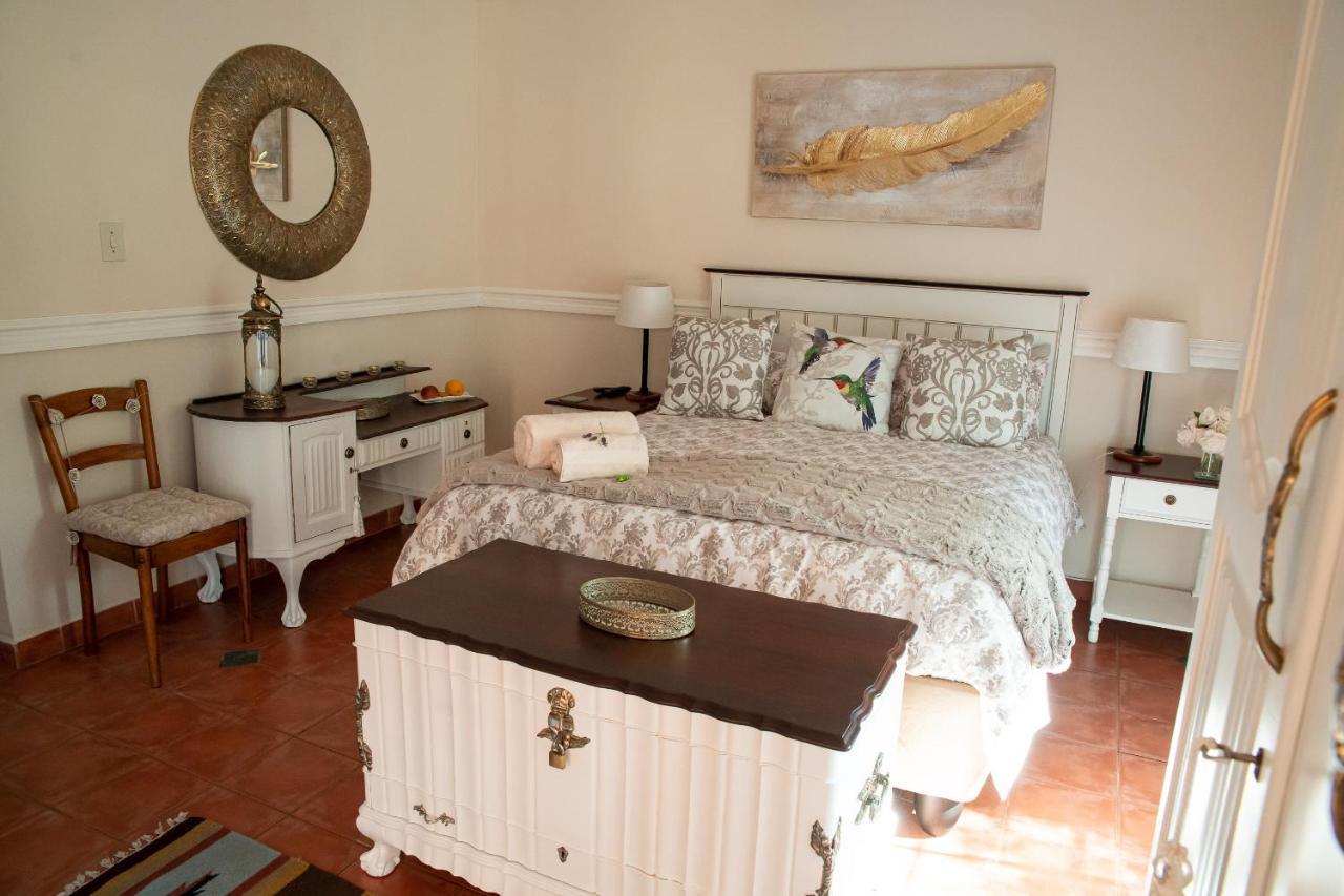 كليركسدروب Roses And Pebbles B & B Guest House المظهر الخارجي الصورة