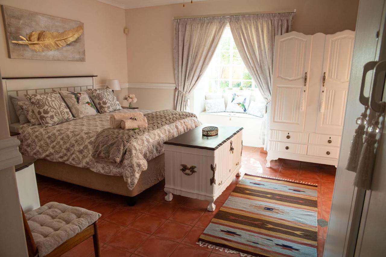 كليركسدروب Roses And Pebbles B & B Guest House المظهر الخارجي الصورة