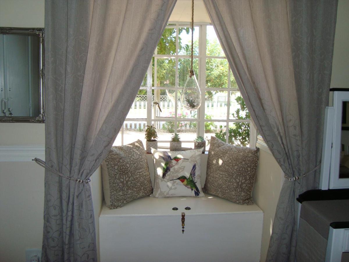 كليركسدروب Roses And Pebbles B & B Guest House المظهر الخارجي الصورة
